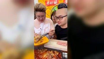 娱乐吃瓜酱购物,娱乐吃瓜酱带你畅游购物狂欢盛宴 第1张 娱乐吃瓜酱购物,娱乐吃瓜酱带你畅游购物狂欢盛宴 第1张